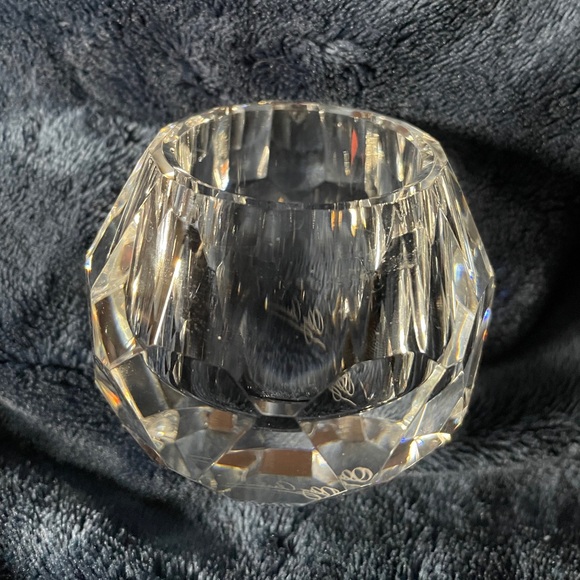 Oleg Cassini Crystal Votive Candle Holder 2.5" Cut Ball Design - Picture 5 of 8